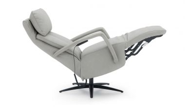 Aero Fotel Relaks Potrójny Silnik kolor Ivory