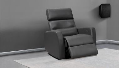 Atlas Skórzany Fotel z Funkcją Relaks, skórzany wysoki fotel z funkcją relax, skórzany wysoki fotel z funkcją relaks, fotel relaks z regulowanym zagłówkiem,  bardzo wygodny fotel z funkcją relaks tylko w Delux Deco