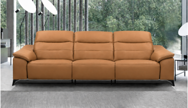 Fanelli sofa 4 osobowa z funkcją relaks,  sofa do salonu,  sofa z szerokimi podłokietnikami, sofa z kątowymi nóżkami, piękna szeroka sofa, skórzana sofa Fanelli, sofa skórzana włoska skóra