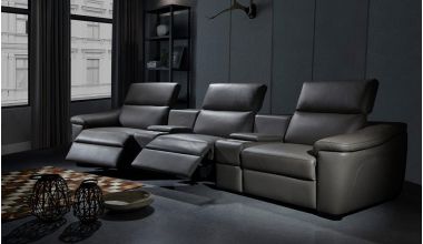 Forza Skórzana Sofa Kinowa Relaks, piękna sofa relaks, sofa z otwieranym podnóżkiem, kinowa sofa skórzana z regulowanymi zagłówkami, sofa kinowa tylko w Delux Deco, sofa z funkcją relaks i regulowanymi zagłówkami