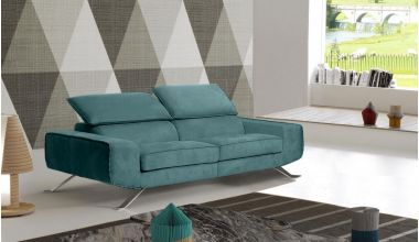 Lorenzo Luksusowa Włoska Sofa, zamszowa sofa z szerokimi i wysokimi zagłówkami, sofa z regulowanymi zagłówkami, sofa z pięknymi przeszyciami i nóżkami, ekskluzywna włoska sofa tylko w Delux Deco